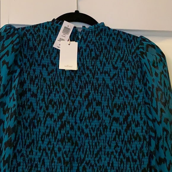 Wilfred size small ladies top - Picture 3 of 8